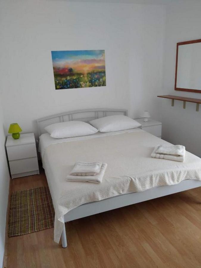 Apartamento Blaza Prvić Luka Exterior foto